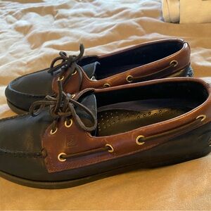 Sperry Two-Tone Leather Boat Shoes in Black and Brown Top Sider
